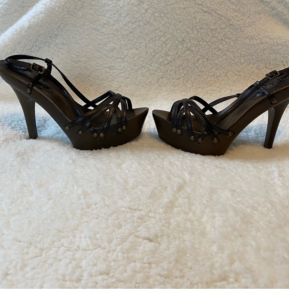Newport News Size 7 Brown Platform Sandals - Picture 5 of 11